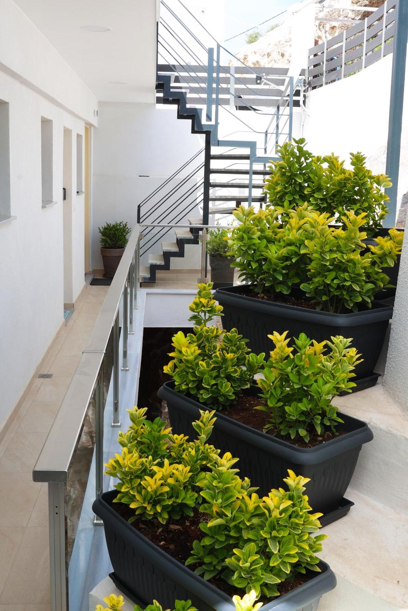Ocean View Studios And Luxury Rooms Plomari Zewnętrze zdjęcie