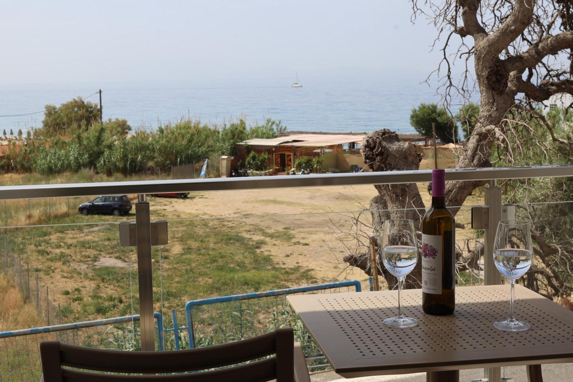 Ocean View Studios And Luxury Rooms Plomari Zewnętrze zdjęcie