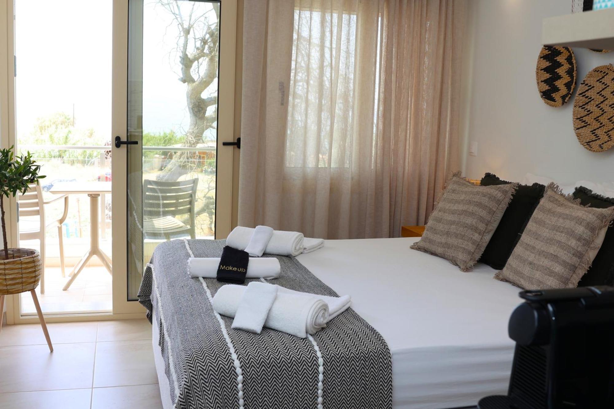 Ocean View Studios And Luxury Rooms Plomari Zewnętrze zdjęcie
