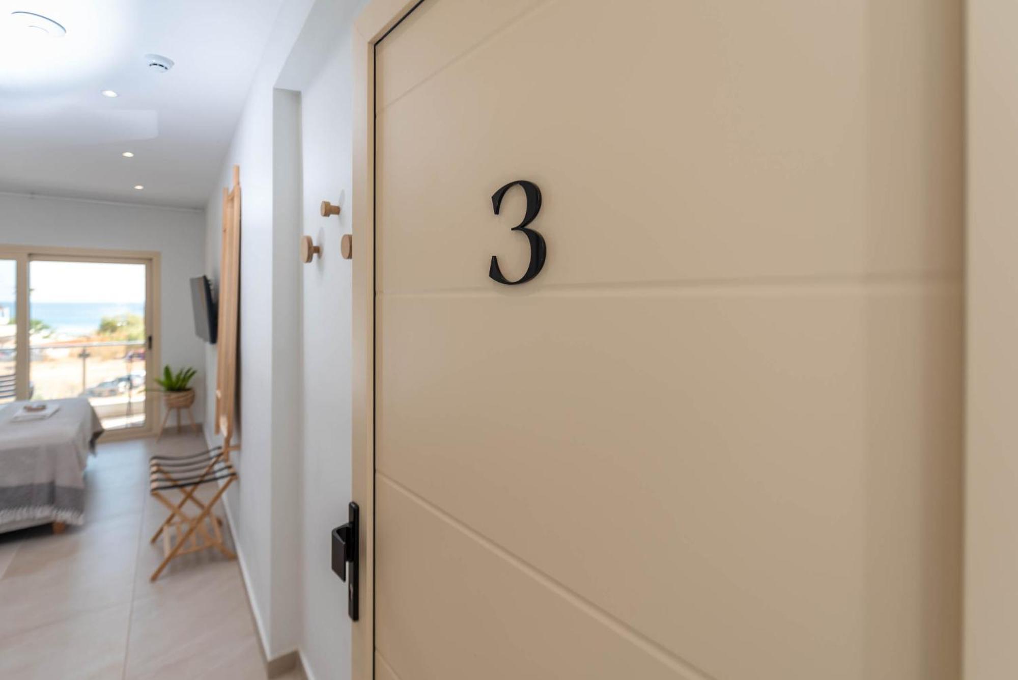 Ocean View Studios And Luxury Rooms Plomari Zewnętrze zdjęcie
