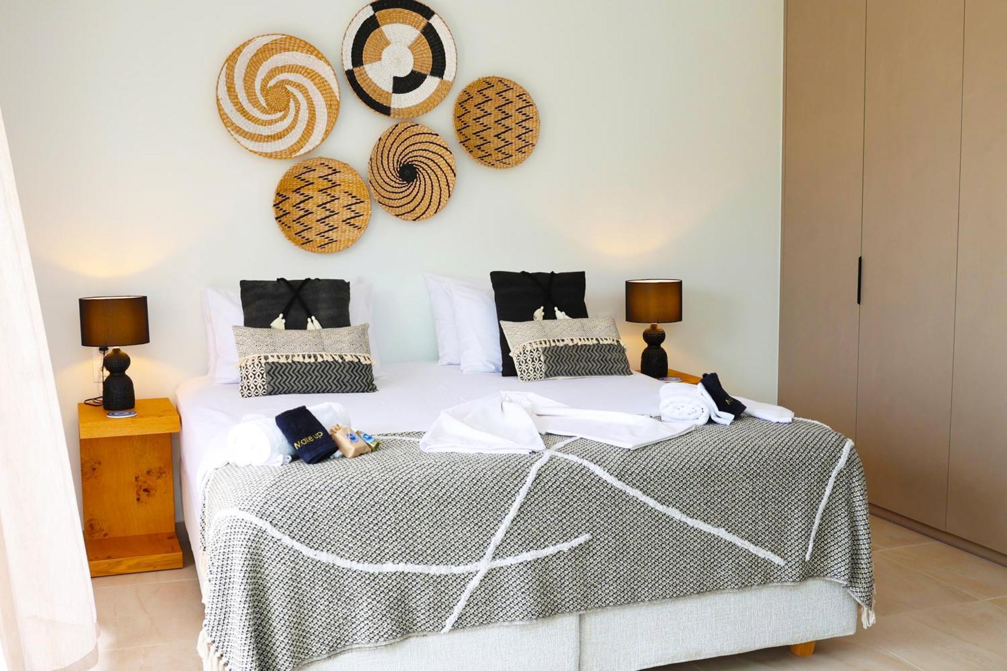 Ocean View Studios And Luxury Rooms Plomari Zewnętrze zdjęcie